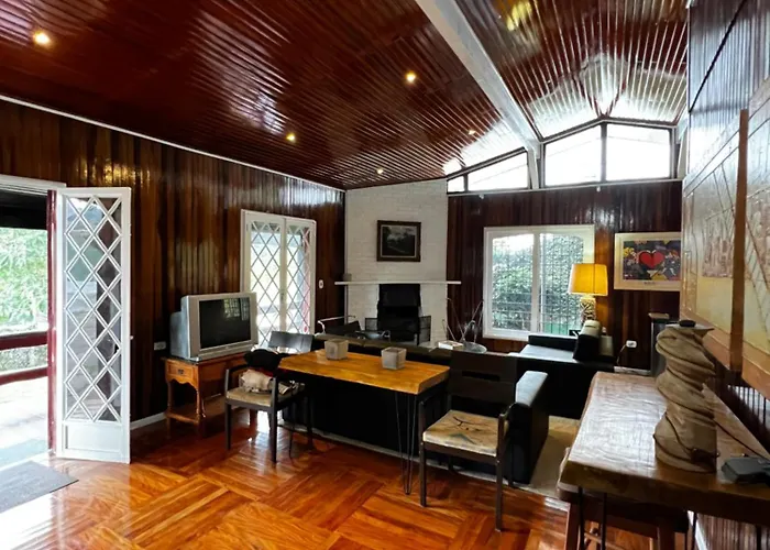 Cabana Em Campos Do Jordao 8 Pessoas Com Suite H26